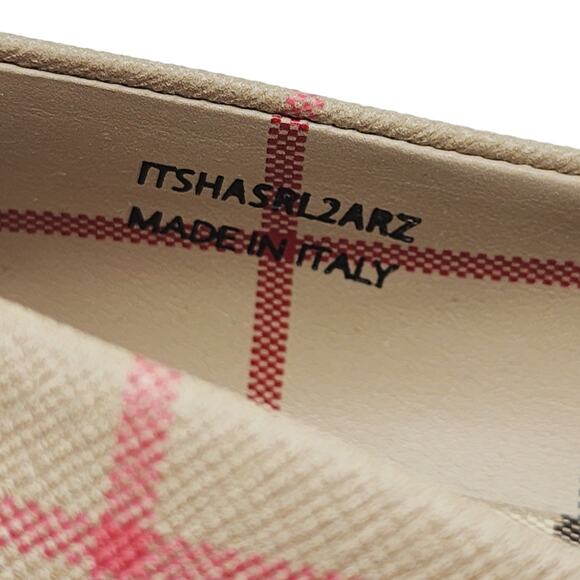 Burberry Women's Joy Vintage Check Flats in Beige - Picture 6 of 6